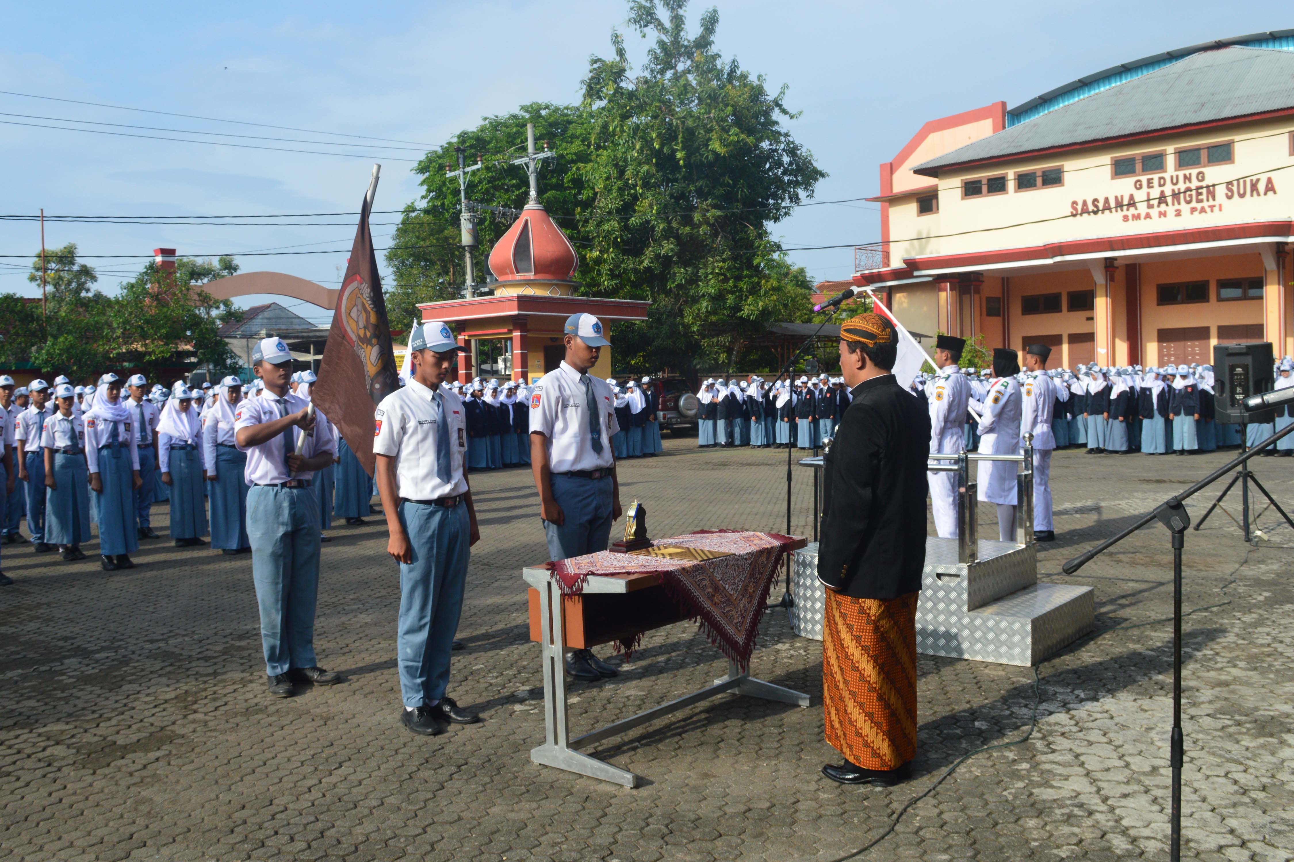 Klik untuk memperbesar Pelantikan MPK Osis | Pelantikan MPK Osis Pelantikan MPK Osis