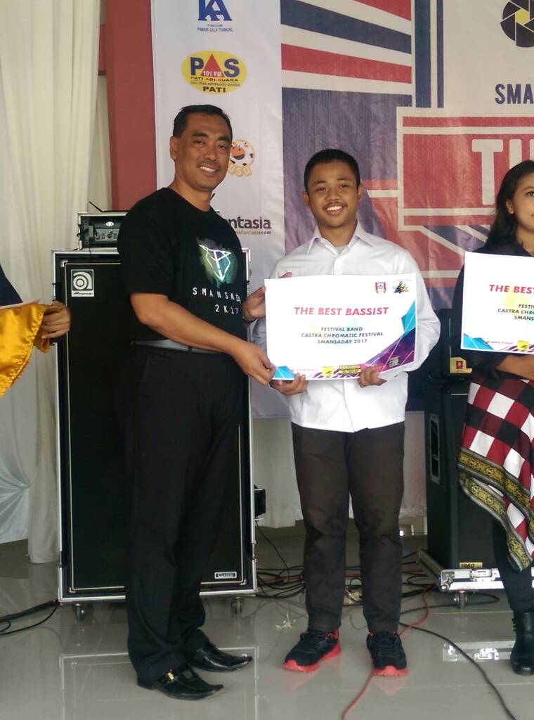 Klik untuk memperbesar the best bass (ilyas) | the best bass (ilyas)